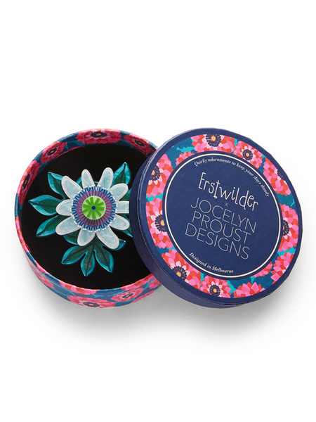 Meowy Go-Round Brooch
