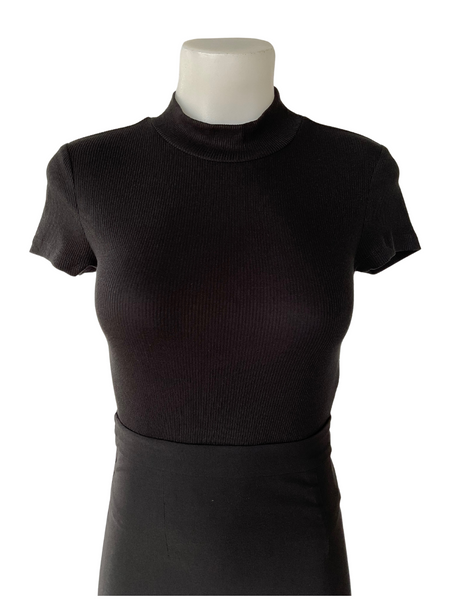 Emmi Cropped Tee - Black